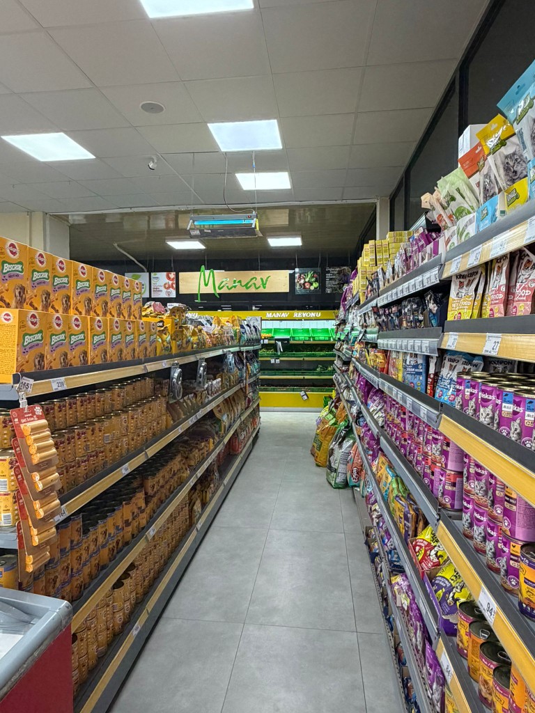 Yeşiltepe CarrefourSA market içi reyonlar — Markam Alışveriş Didim
